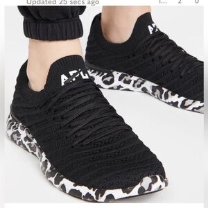 APL Women's Techloom Wave Slip On Running Sneaker Black White Leopard Sz 9 NEW